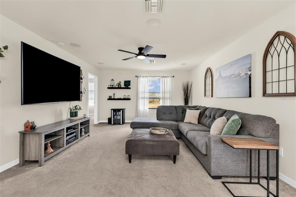 For Sale: $740,000 (4 beds, 3 baths, 2836 Square Feet)