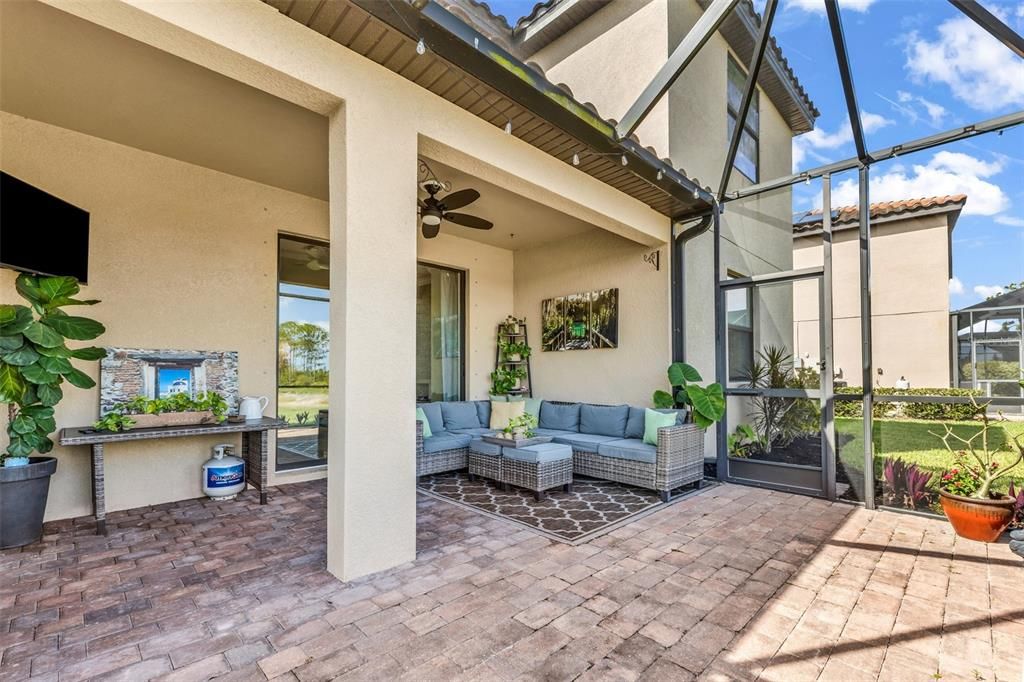 For Sale: $740,000 (4 beds, 3 baths, 2836 Square Feet)