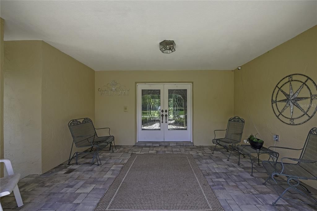 For Sale: $599,900 (4 beds, 4 baths, 3519 Square Feet)