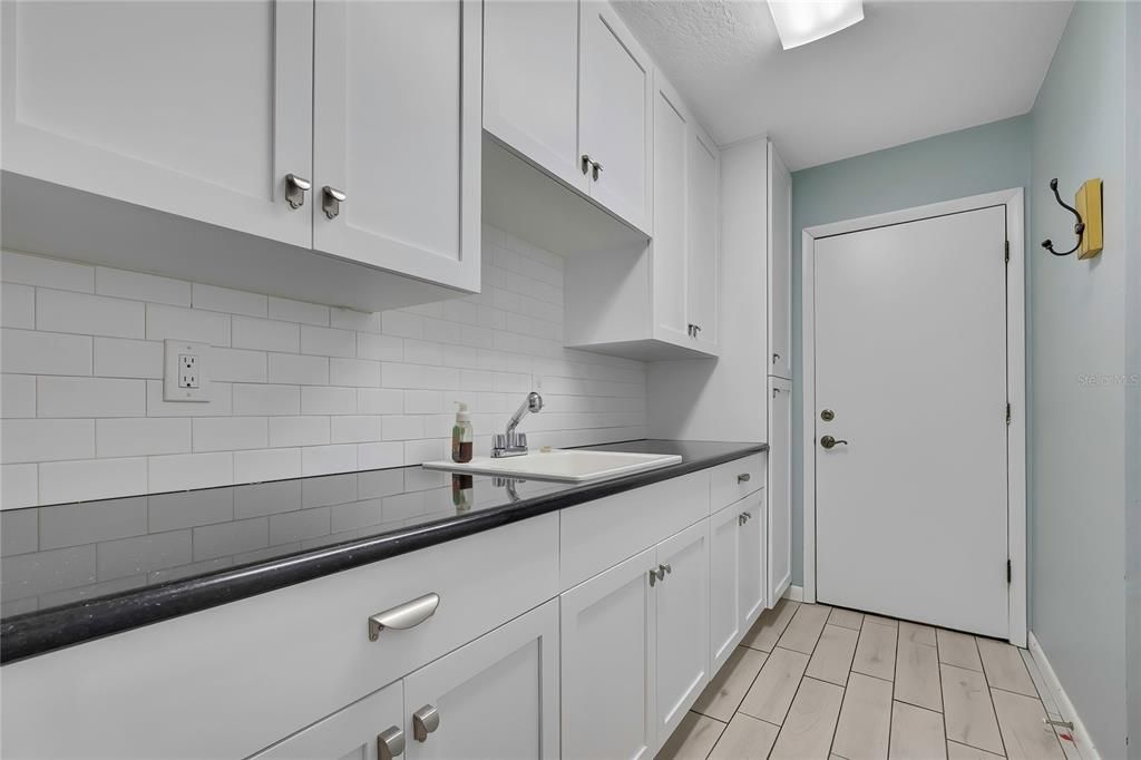 For Sale: $599,900 (4 beds, 4 baths, 3519 Square Feet)