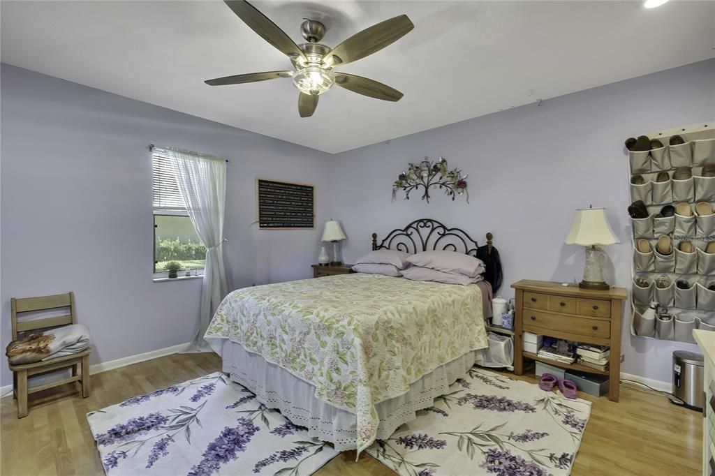 For Sale: $599,900 (4 beds, 4 baths, 3519 Square Feet)