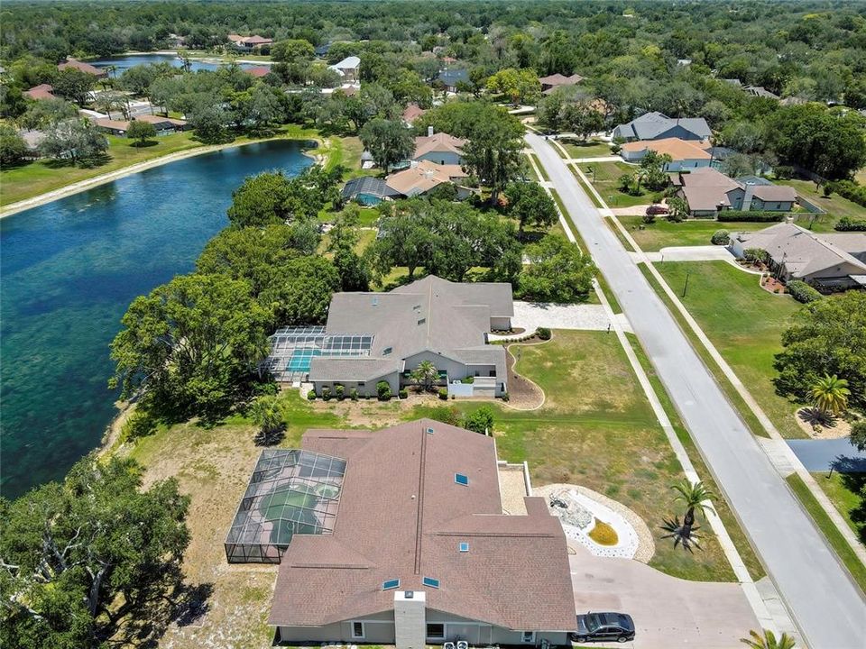 For Sale: $599,900 (4 beds, 4 baths, 3519 Square Feet)