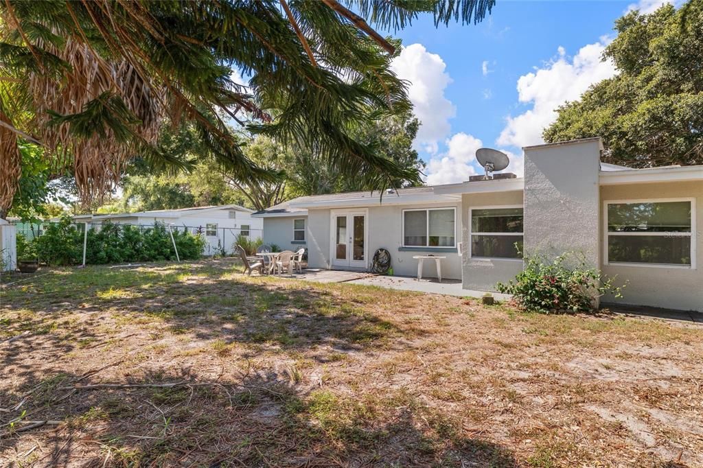 En Venta: $359,000 (2 camas, 1 baños, 1560 Pies cuadrados)