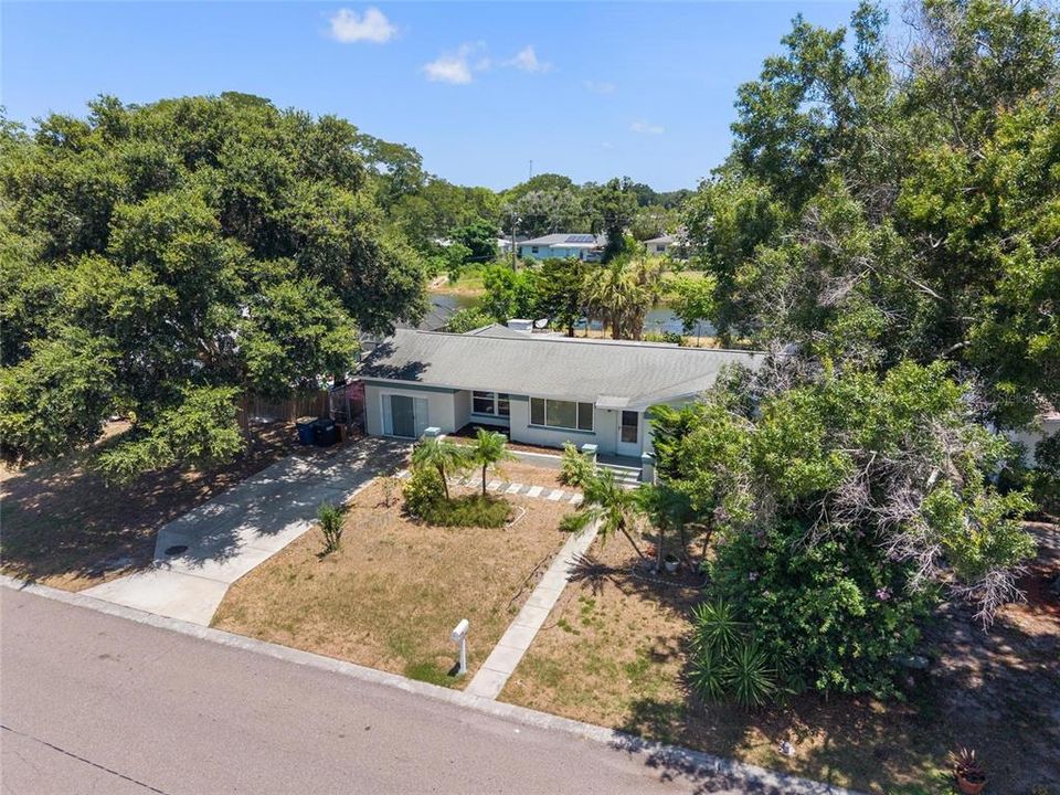 En Venta: $359,000 (2 camas, 1 baños, 1560 Pies cuadrados)