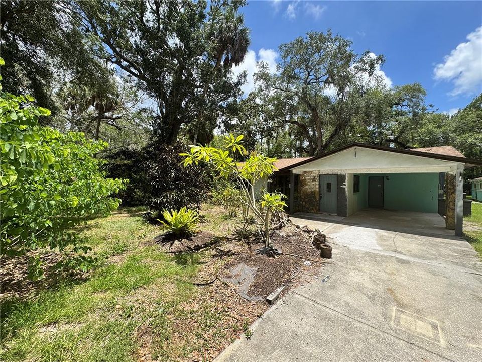 For Sale: $160,000 (3 beds, 1 baths, 1792 Square Feet)