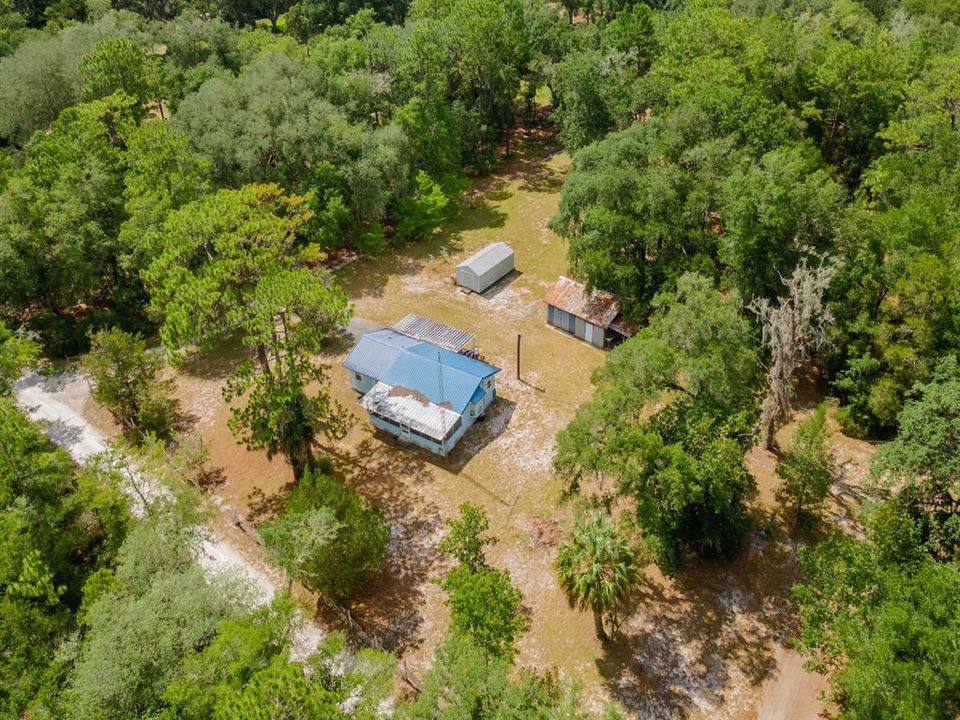 For Sale: $190,000 (1 beds, 2 baths, 880 Square Feet)