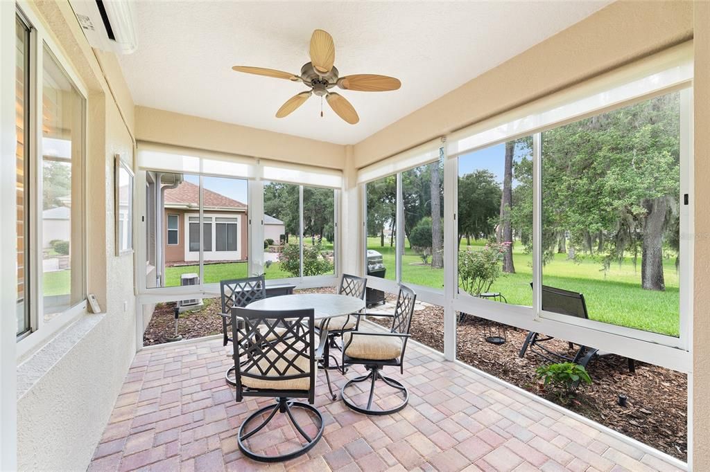 For Sale: $429,000 (2 beds, 2 baths, 2019 Square Feet)