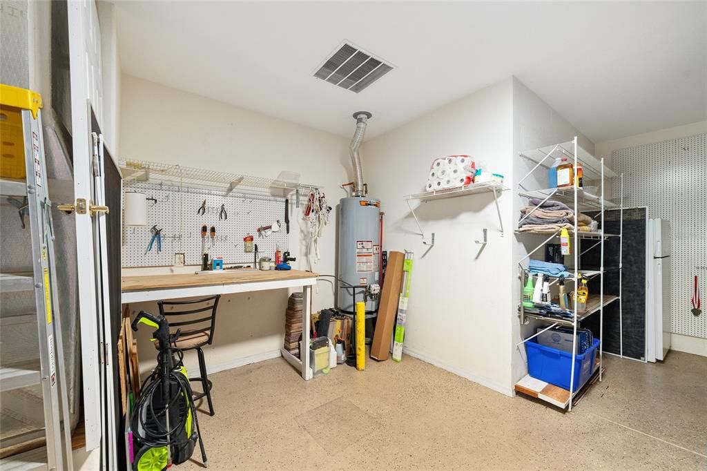 For Sale: $429,000 (2 beds, 2 baths, 2019 Square Feet)