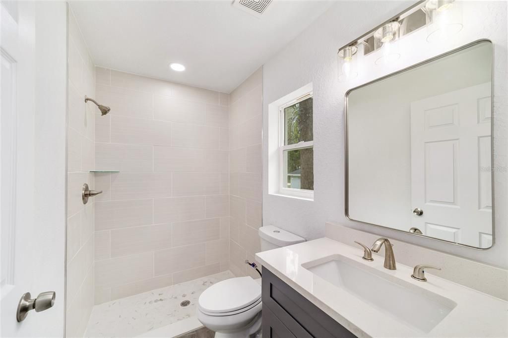 Active With Contract: $203,000 (3 beds, 2 baths, 1218 Square Feet)