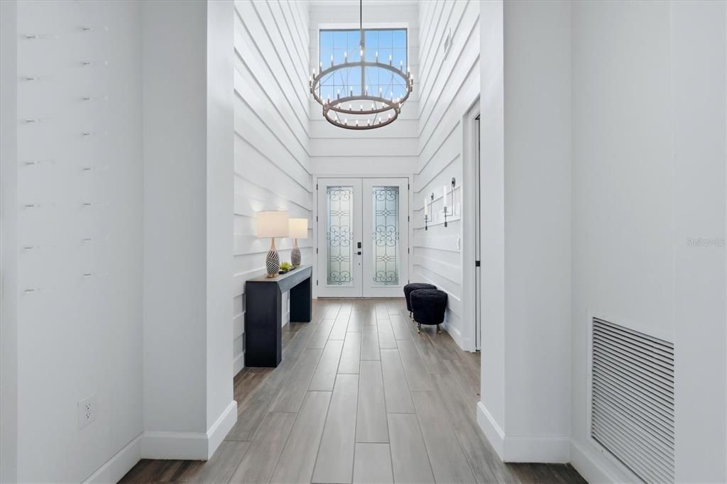 For Sale: $1,450,000 (4 beds, 4 baths, 3897 Square Feet)