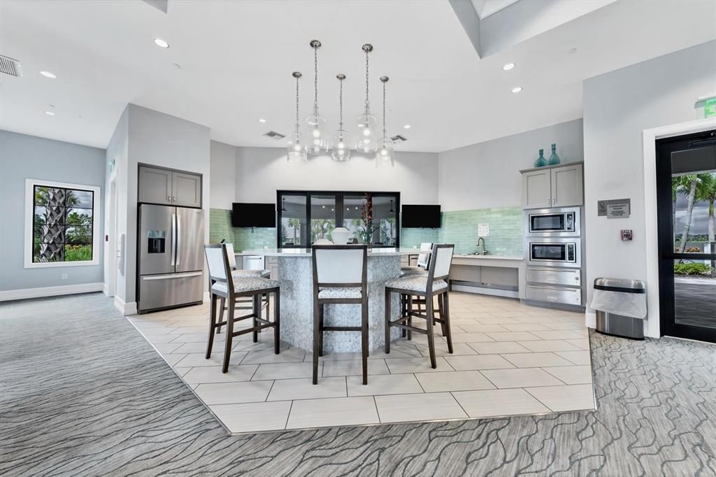 For Sale: $1,450,000 (4 beds, 4 baths, 3897 Square Feet)