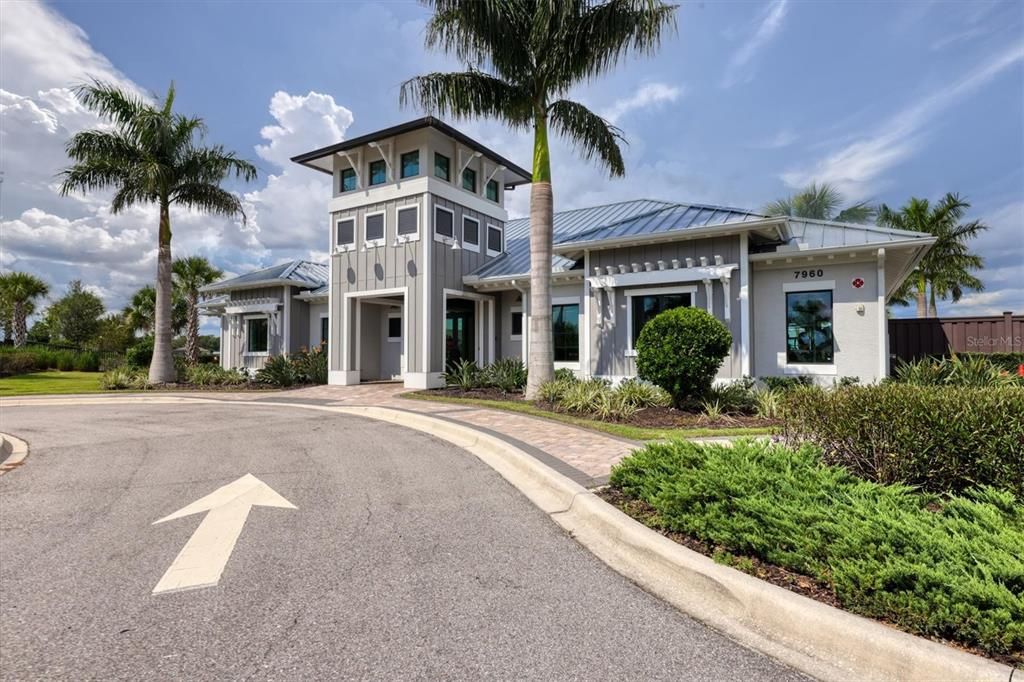 For Sale: $1,450,000 (4 beds, 4 baths, 3897 Square Feet)