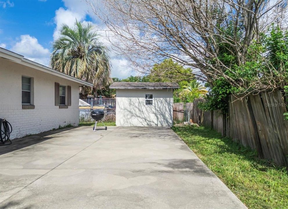 For Sale: $290,000 (3 beds, 2 baths, 1596 Square Feet)