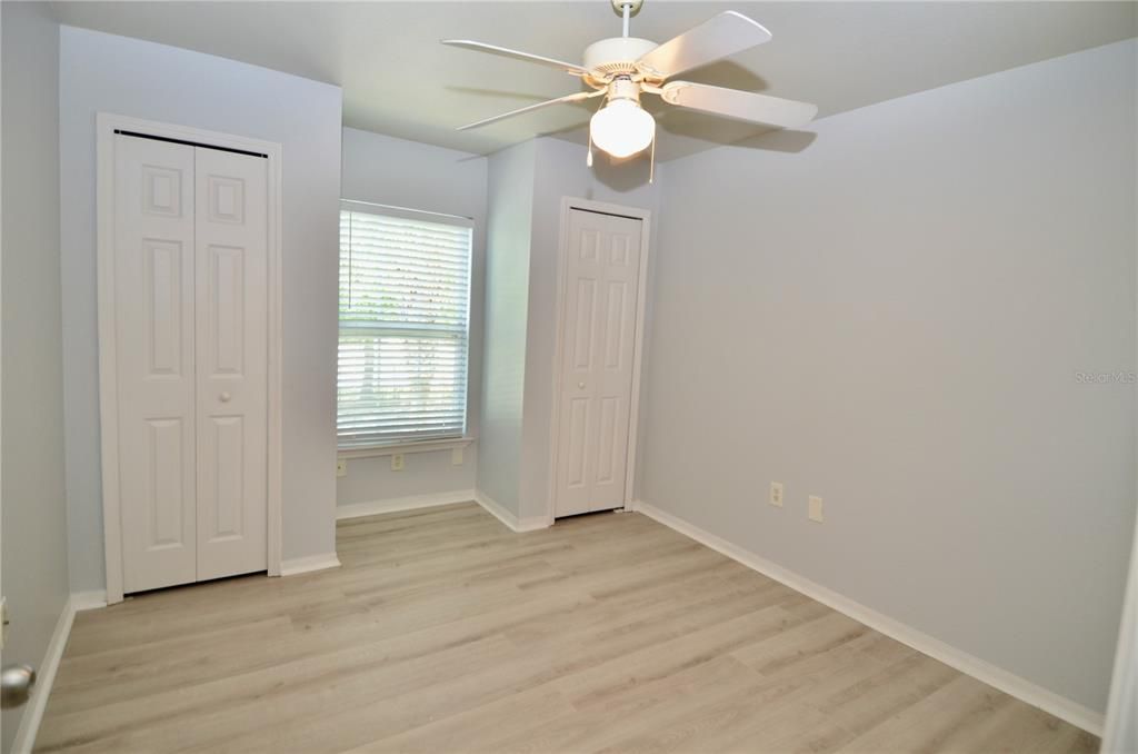 For Sale: $270,000 (3 beds, 2 baths, 1499 Square Feet)