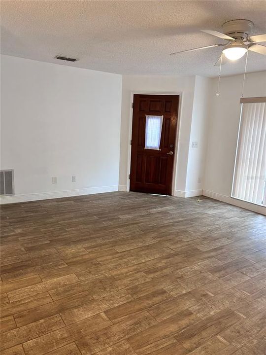 For Rent: $1,500 (2 beds, 2 baths, 1052 Square Feet)