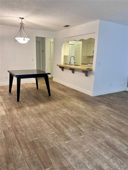 For Rent: $1,500 (2 beds, 2 baths, 1052 Square Feet)