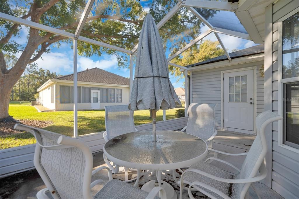 For Sale: $289,900 (2 beds, 2 baths, 1872 Square Feet)
