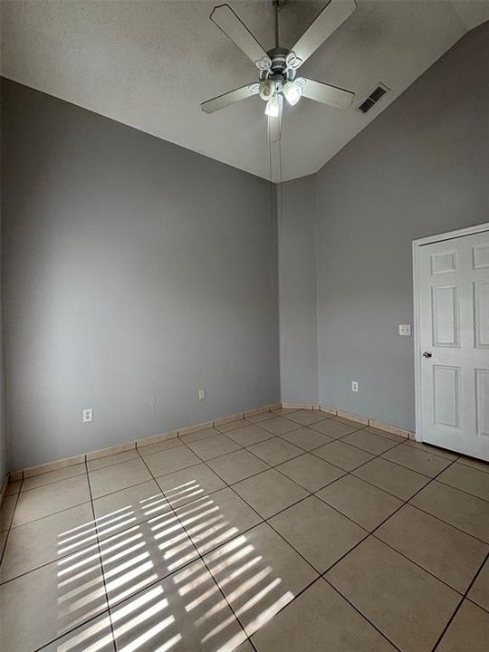 For Rent: $2,700 (4 beds, 2 baths, 1802 Square Feet)
