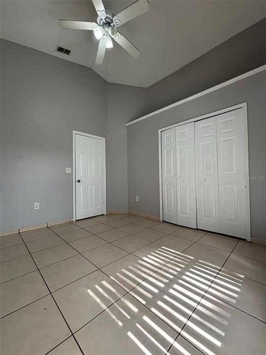 For Rent: $2,700 (4 beds, 2 baths, 1802 Square Feet)