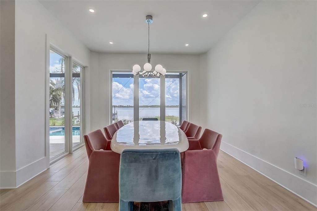 For Sale: $7,000,000 (6 beds, 6 baths, 7280 Square Feet)