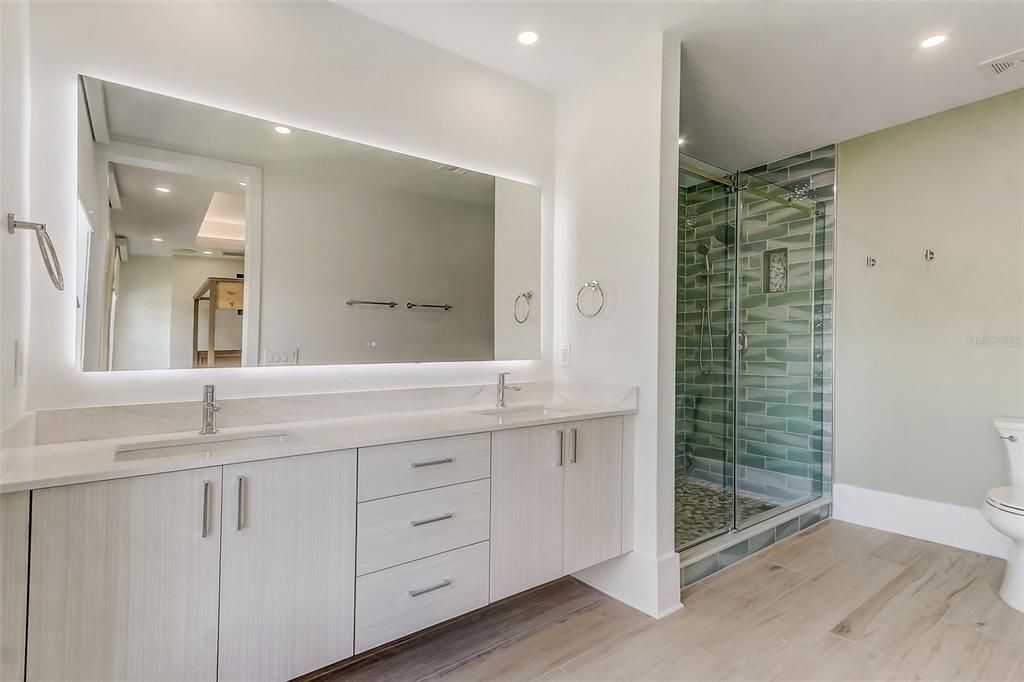 For Sale: $7,000,000 (6 beds, 6 baths, 7280 Square Feet)