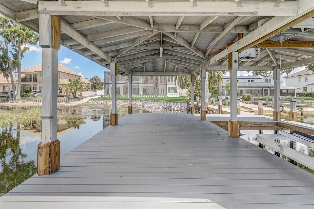 For Sale: $7,000,000 (6 beds, 6 baths, 7280 Square Feet)