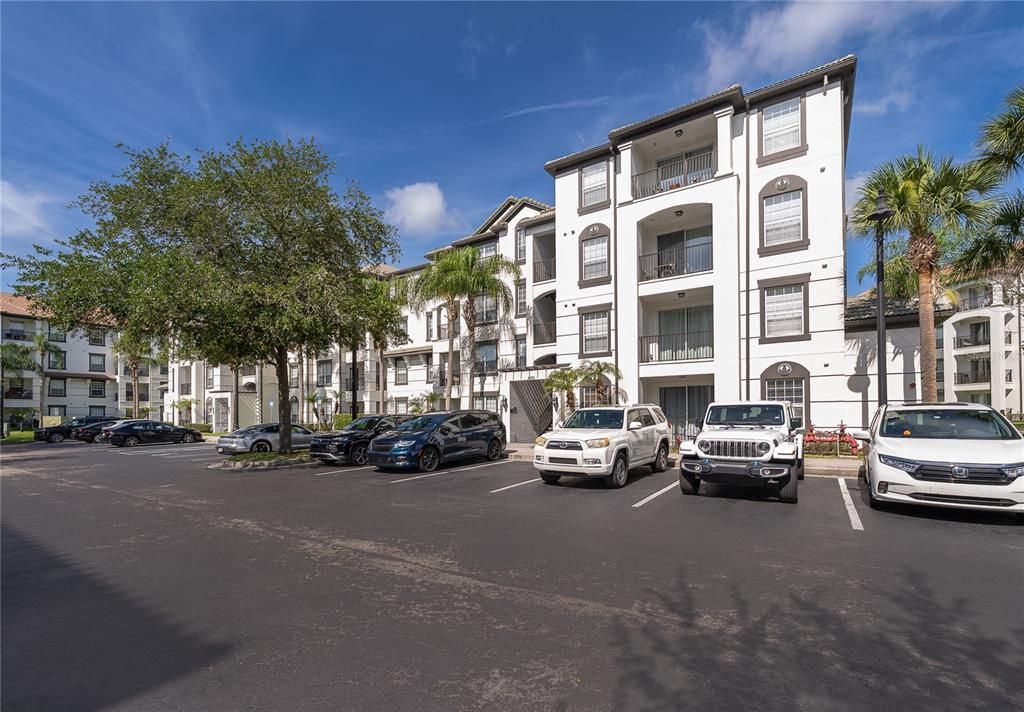 For Sale: $399,490 (2 beds, 2 baths, 1112 Square Feet)