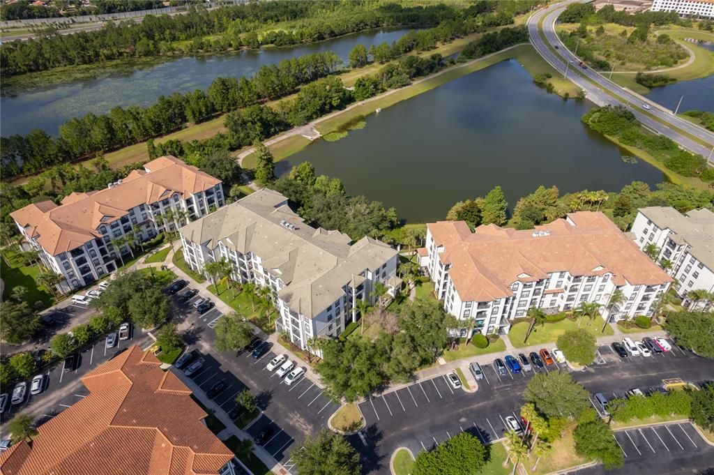 For Sale: $399,490 (2 beds, 2 baths, 1112 Square Feet)