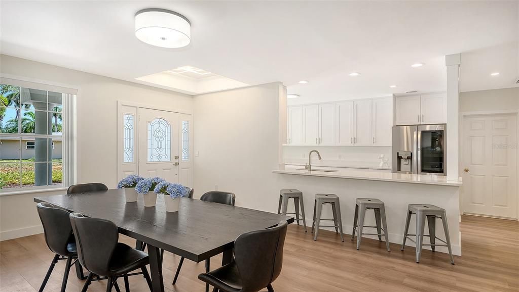 For Sale: $869,000 (3 beds, 3 baths, 2564 Square Feet)
