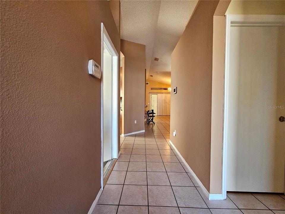 For Sale: $370,000 (4 beds, 3 baths, 1588 Square Feet)