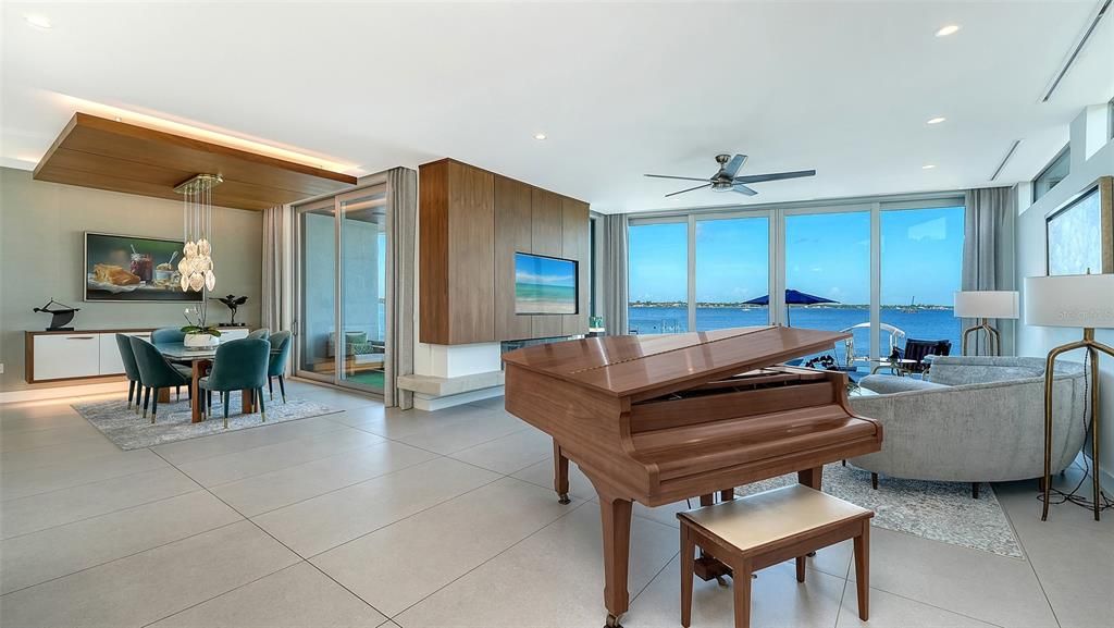 En Venta: $4,995,000 (5 camas, 5 baños, 4691 Pies cuadrados)