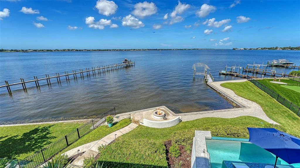 En Venta: $4,995,000 (5 camas, 5 baños, 4691 Pies cuadrados)