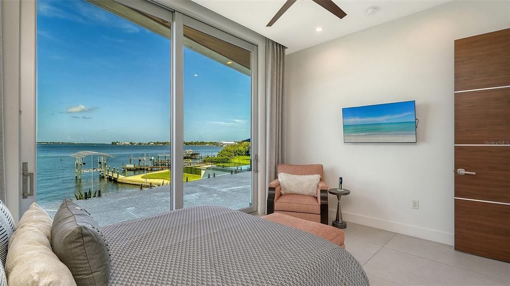 En Venta: $4,995,000 (5 camas, 5 baños, 4691 Pies cuadrados)
