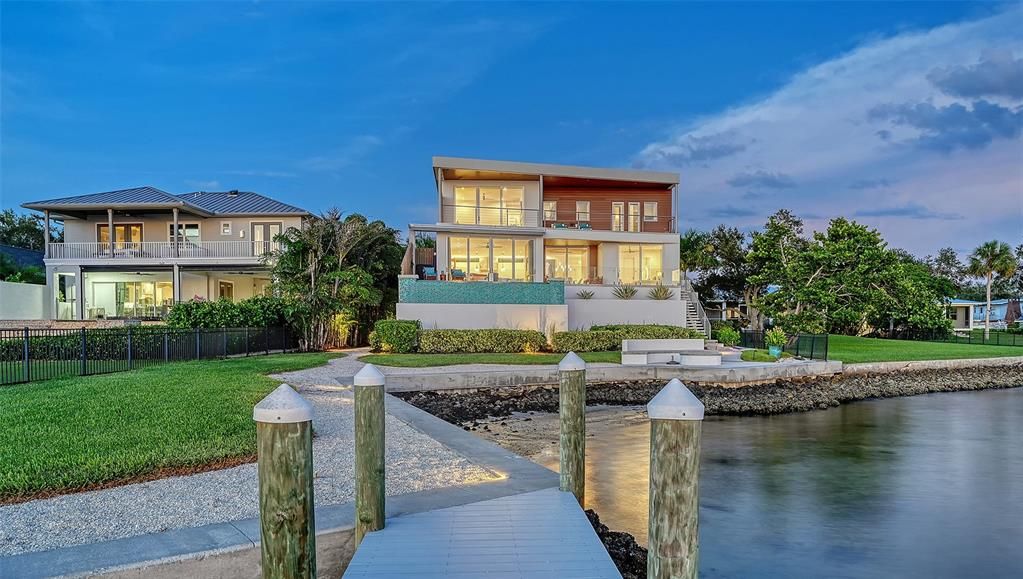 En Venta: $4,995,000 (5 camas, 5 baños, 4691 Pies cuadrados)