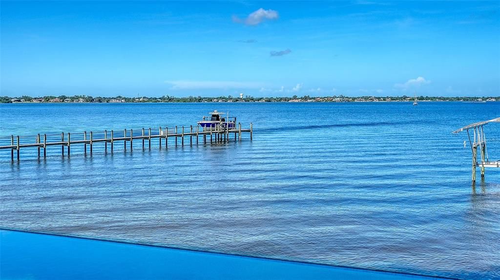 En Venta: $4,995,000 (5 camas, 5 baños, 4691 Pies cuadrados)