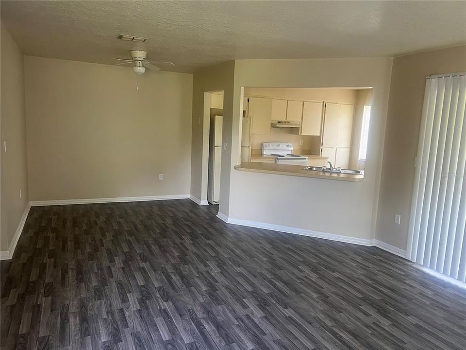 For Rent: $1,350 (2 beds, 2 baths, 2973 Square Feet)