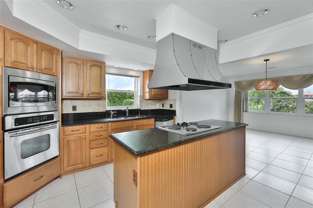 В аренду: $4,500 (3 спален, 2 ванн, 3850 Квадратных фут)
