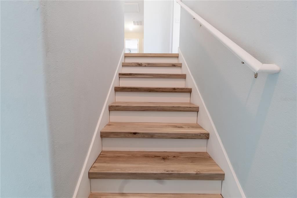 На продажу: $414,900 (4 спален, 2 ванн, 2650 Квадратных фут)