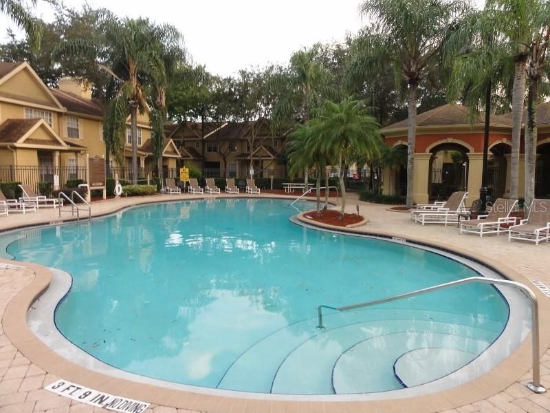 For Rent: $1,895 (4 beds, 2 baths, 1368 Square Feet)
