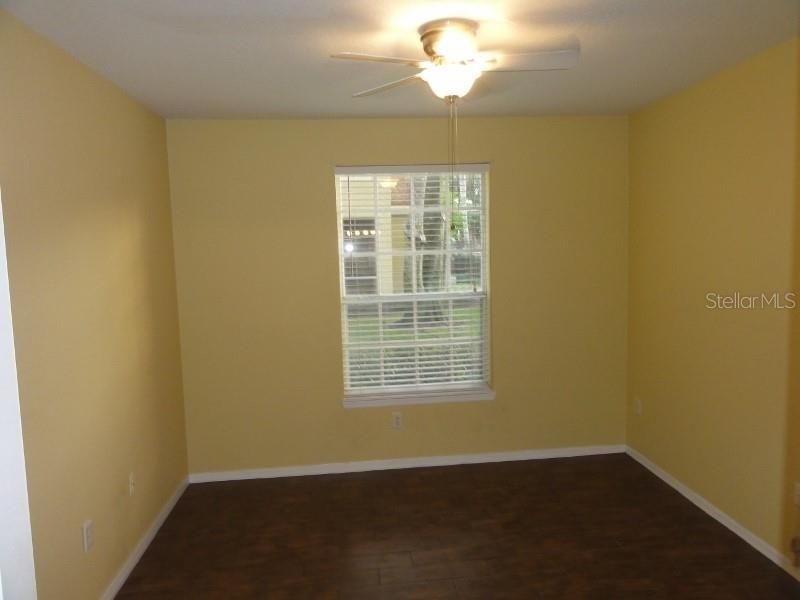For Rent: $1,895 (4 beds, 2 baths, 1368 Square Feet)