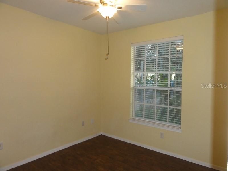 For Rent: $1,895 (4 beds, 2 baths, 1368 Square Feet)
