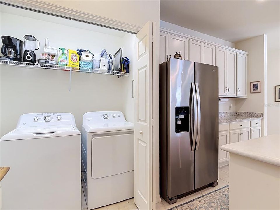 For Sale: $242,000 (2 beds, 2 baths, 1350 Square Feet)