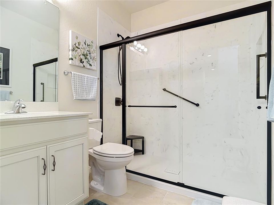 For Sale: $242,000 (2 beds, 2 baths, 1350 Square Feet)