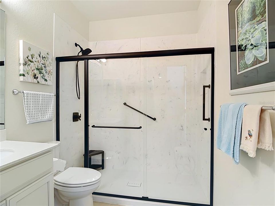 For Sale: $242,000 (2 beds, 2 baths, 1350 Square Feet)