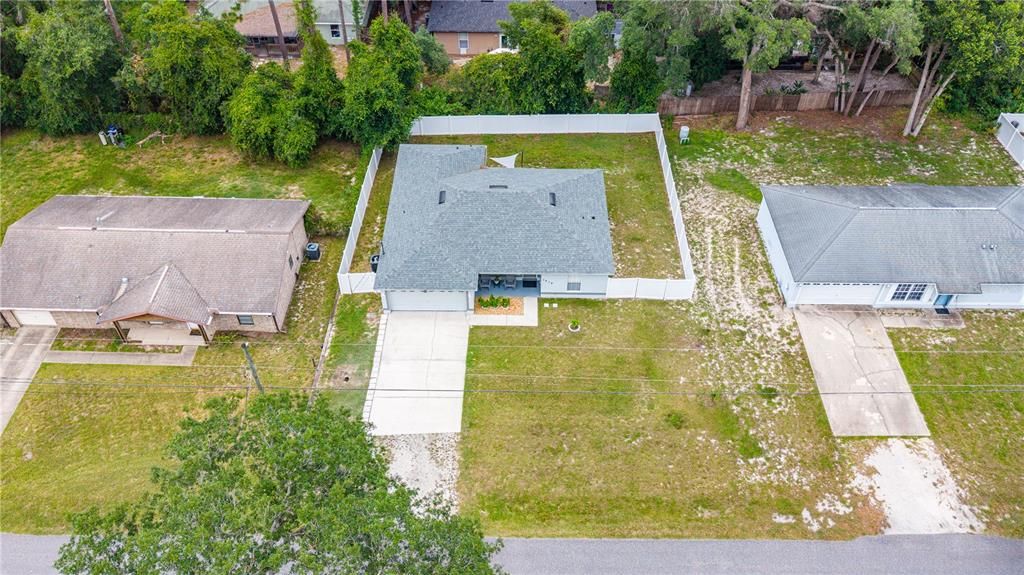 For Sale: $299,900 (3 beds, 2 baths, 1346 Square Feet)