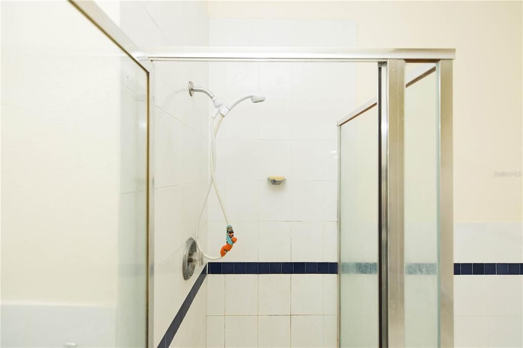 На продажу: $209,900 (3 спален, 2 ванн, 1728 Квадратных фут)
