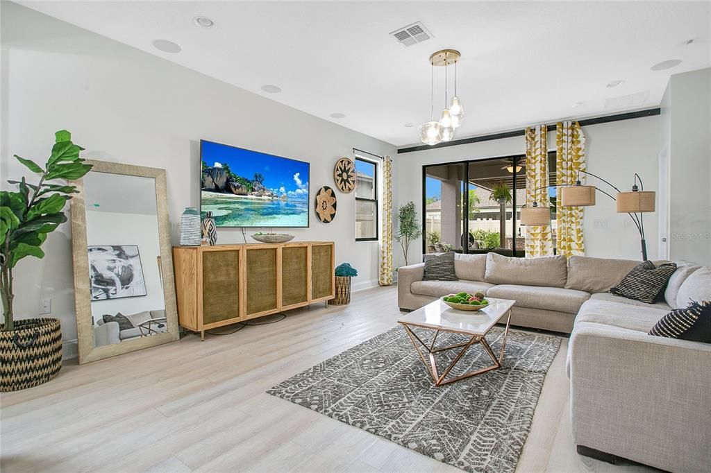 В аренду: $3,295 (4 спален, 2 ванн, 2278 Квадратных фут)