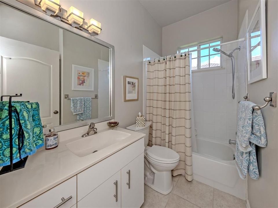 For Sale: $439,000 (3 beds, 2 baths, 1848 Square Feet)