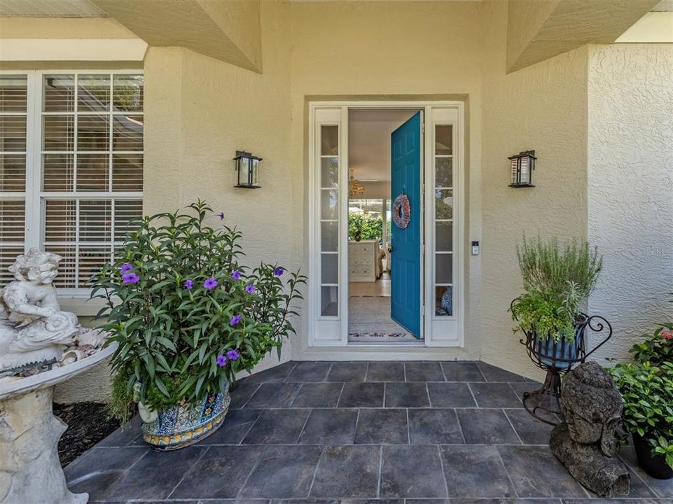 For Sale: $439,000 (3 beds, 2 baths, 1848 Square Feet)