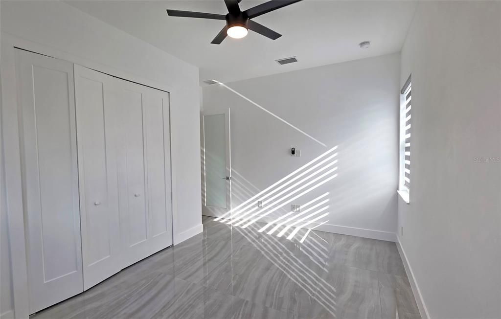 : $975,000 (3 camas, 2 baños, 2046 Pies cuadrados)